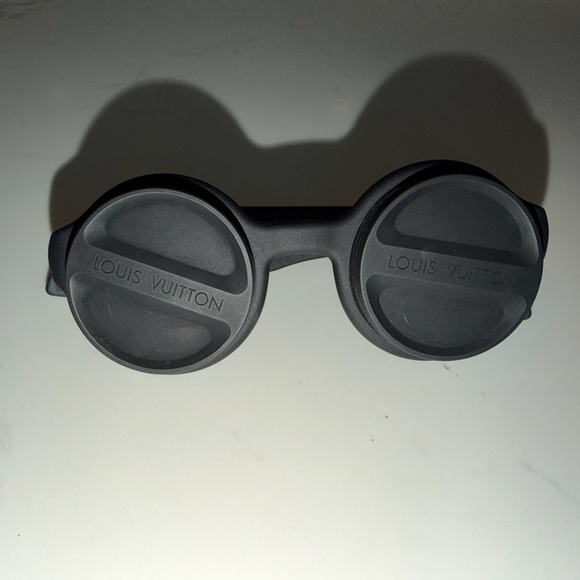Louis Vuitton Super Vision Round Sunglasses - Picture 6 of 8